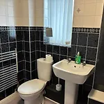 Apartment 1-bed Suburban Terraced With Parking